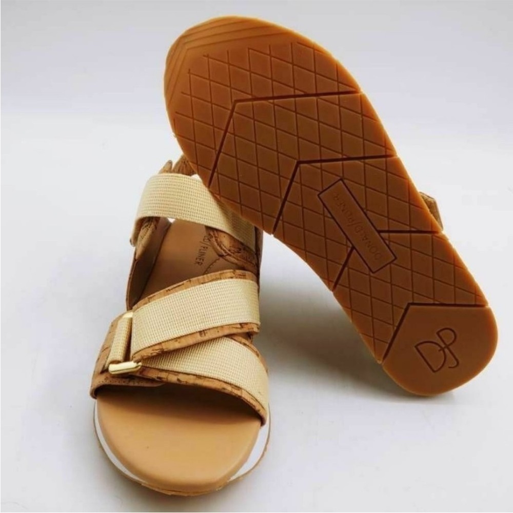 NOWT Donald J Pliner Womens Sarra Ankle Strap Sandals 9M - Picture 2 of 10